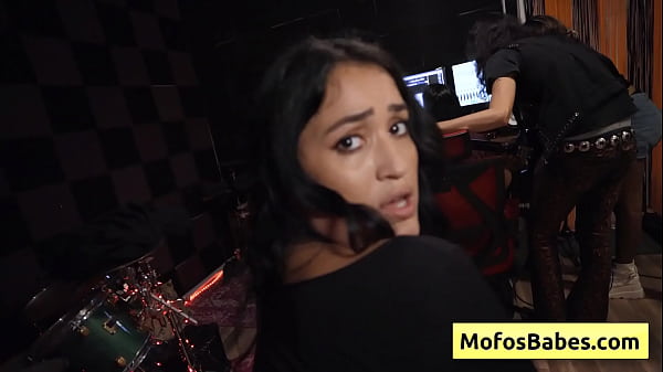 Distracted sound engineer seduced for a blowjob by natural busty brunette teen – Nia Bleu, Brett Maker