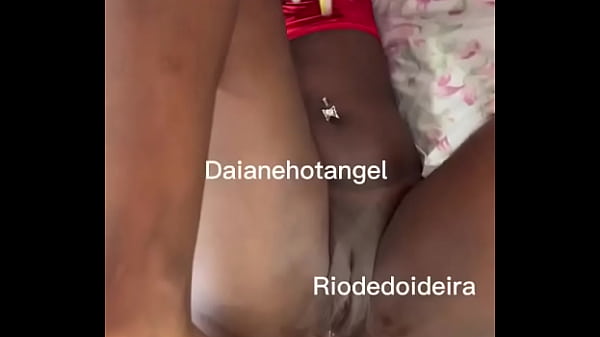 Tomando no cuzinho sem pena