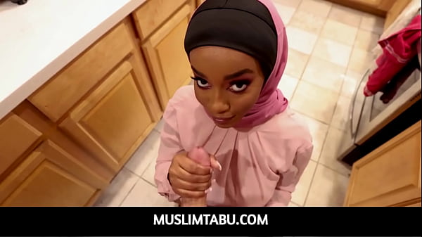 MuslimTabu – Curvy Ebony In Hijab Rides Like A Pro- Lily Starfire