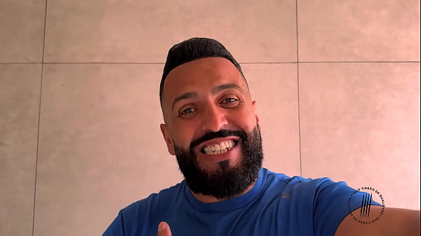 Fazendo o marido da Paolla Hotwife de corno mais uma vez – Completo no RED