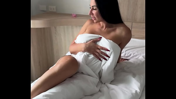 LOVER with HAIRY PUSSY gets CREAMED during MORNING SEX
