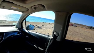 Fit girl caught me jerking off in the car and offered to help – I cum in her mouth!